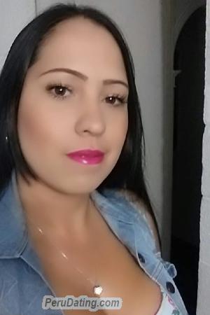 167047 - Yecenia Age: 45 - Colombia