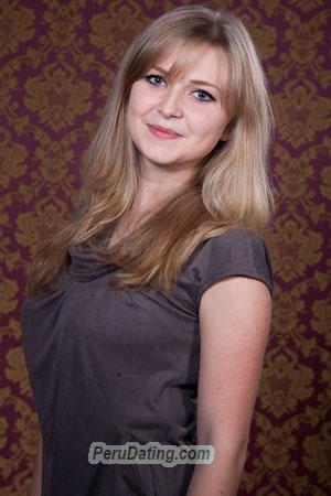 182303 - Oksana Age: 32 - Ukraine