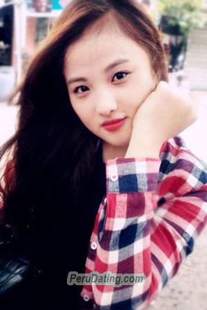 195827 - Thi Lan Huong Age: 33 - Vietnam