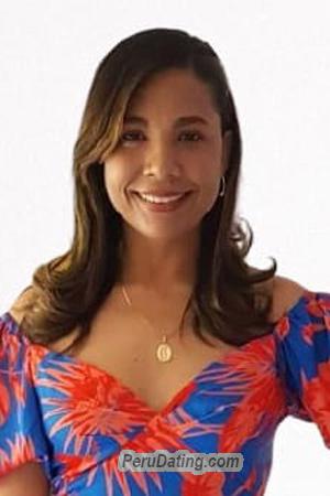 203119 - Adriana Age: 44 - Colombia