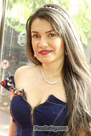 205233 - Erika Age: 49 - Colombia