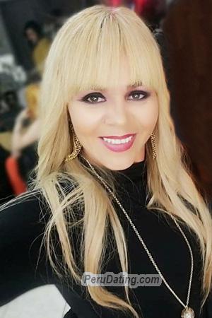 209214 - Jenny Age: 48 - Costa Rica