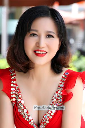 209775 - Kayla Age: 59 - China