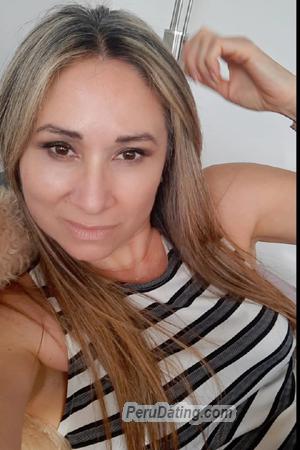 214598 - Dylana Age: 52 - Costa Rica