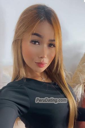 216417 - Yulieth Age: 26 - Colombia