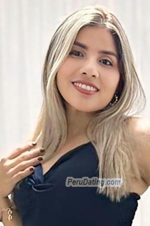 221694 - Yecenia Age: 44 - Colombia