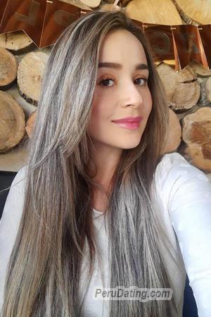 221699 - Lizeth Age: 32 - Colombia