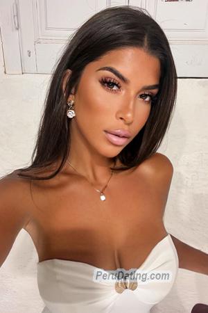 223651 - Isabela Age: 21 - Brazil