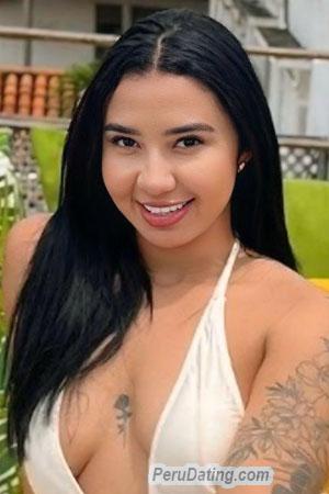 224711 - Paula Age: 26 - Colombia