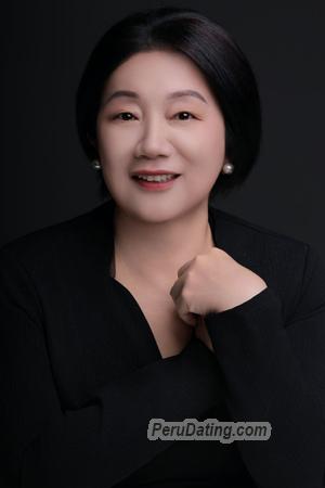 225544 - Samantha Age: 52 - China